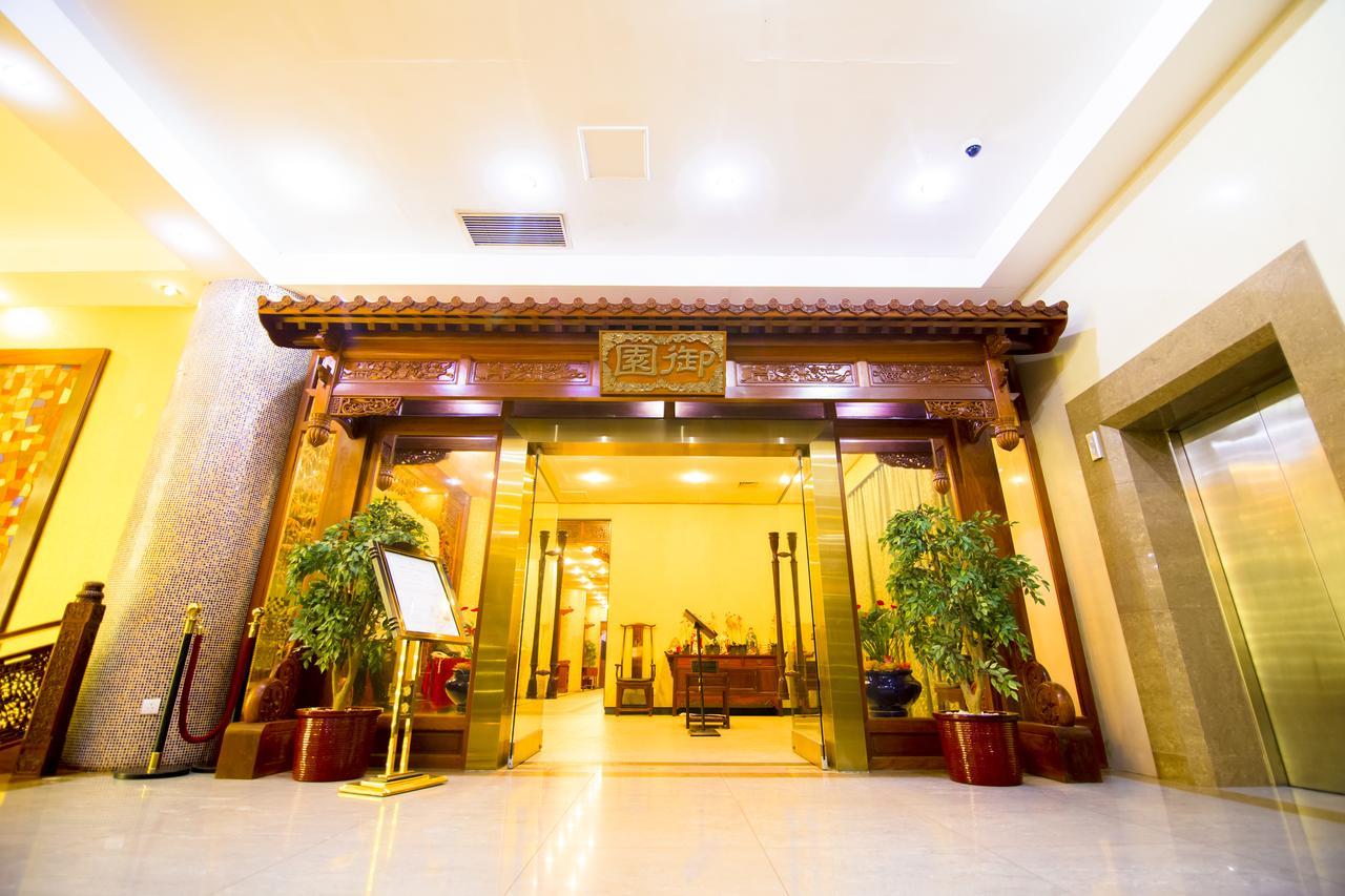 Lagos Oriental Hotel Exteriör bild